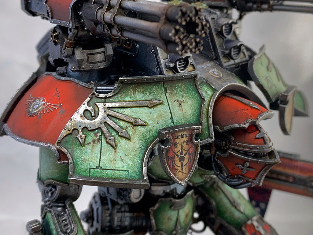 Close-up of Warlord Titan carapace in Solaria colours